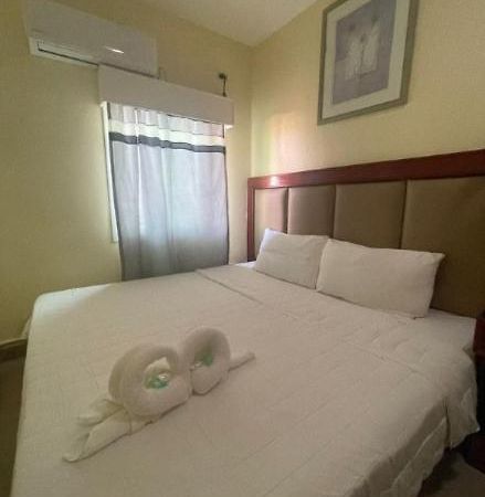 China Town Hotel Caye Caulker Εξωτερικό φωτογραφία